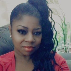 Meet your Posher, Keisha